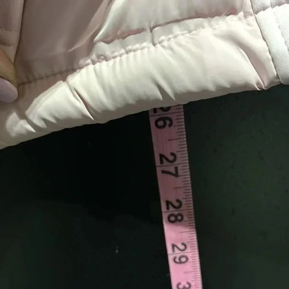 New Balance Hooded Fleece lined puffer coat, water/wind resistant,zip up,pockets - Picture 9 of 16